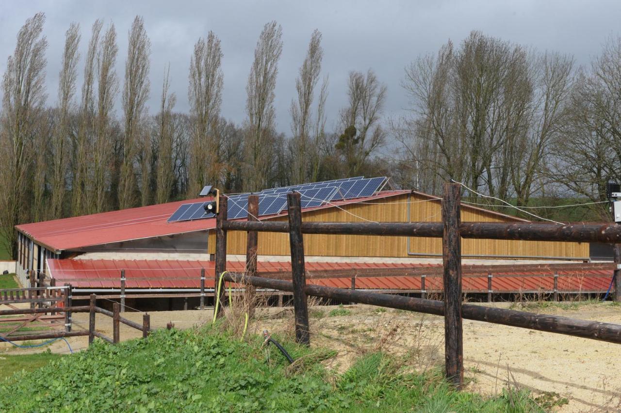 Domaine Des Ecuries Vailley Vila Bouleurs Exterior foto
